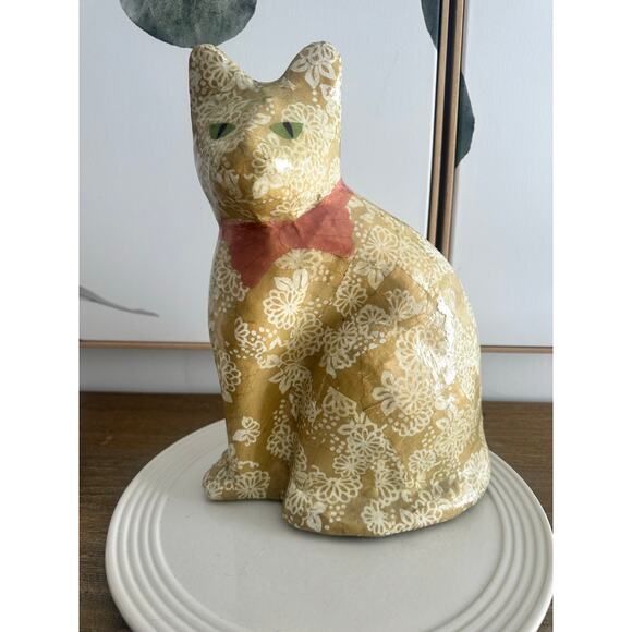 Papier (Paper) mache cat with bow made in Thailand 14" Tall 10" W Nonallergenic! - Picture 8 of 9